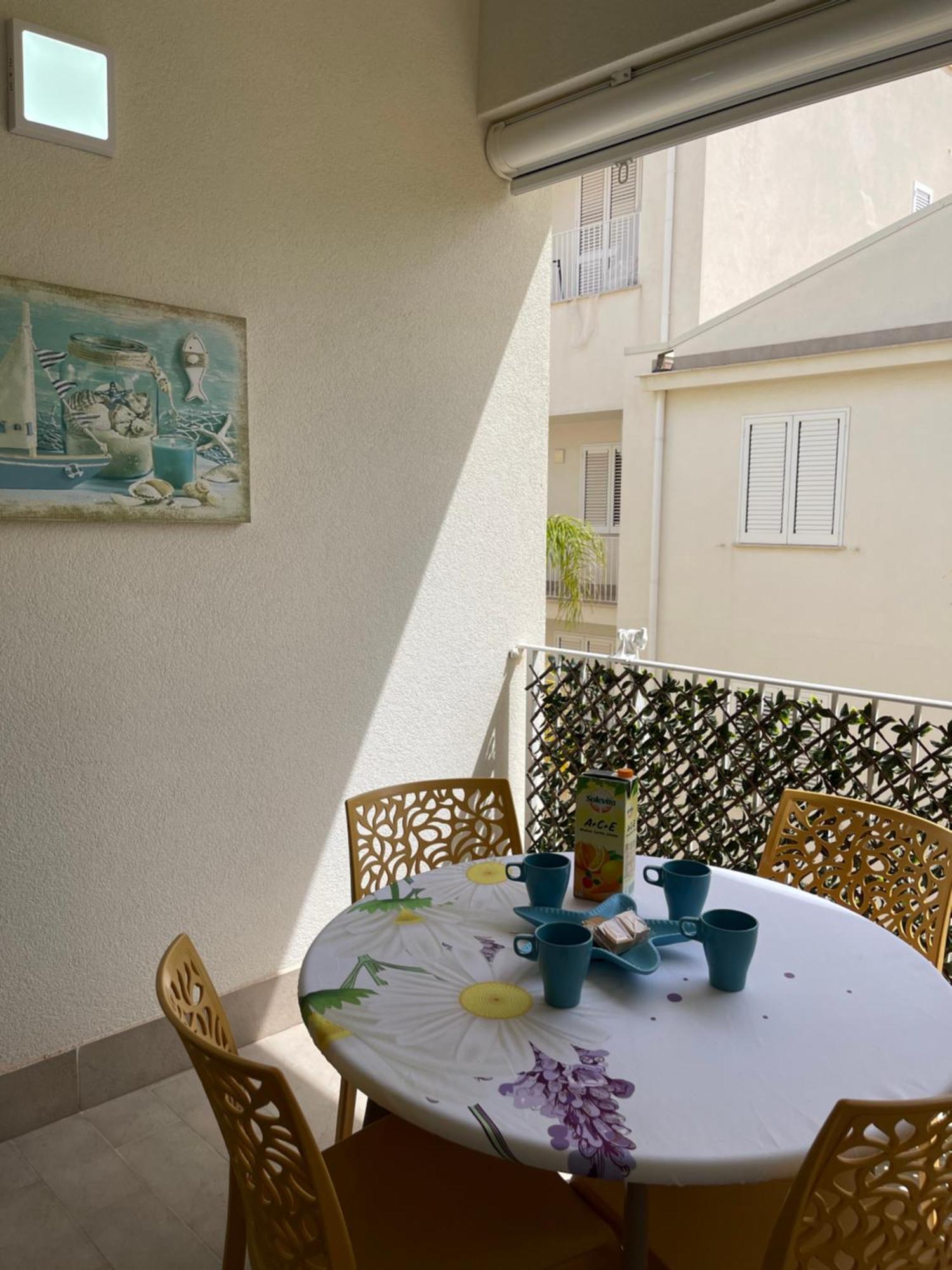 Casa Vacanza "Fortuna" Balestrate Exterior foto